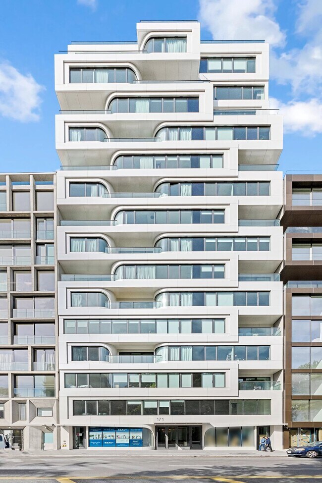 Foto del edificio - 171 Chrystie St