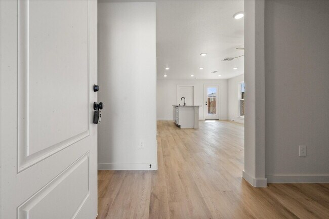 Foto del edificio - Beautiful New Build Home in Cypress Ranch!