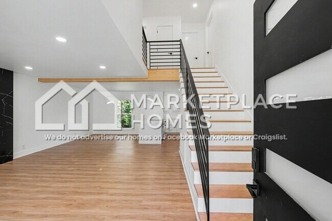 Foto del edificio - 207 Waterview Dr