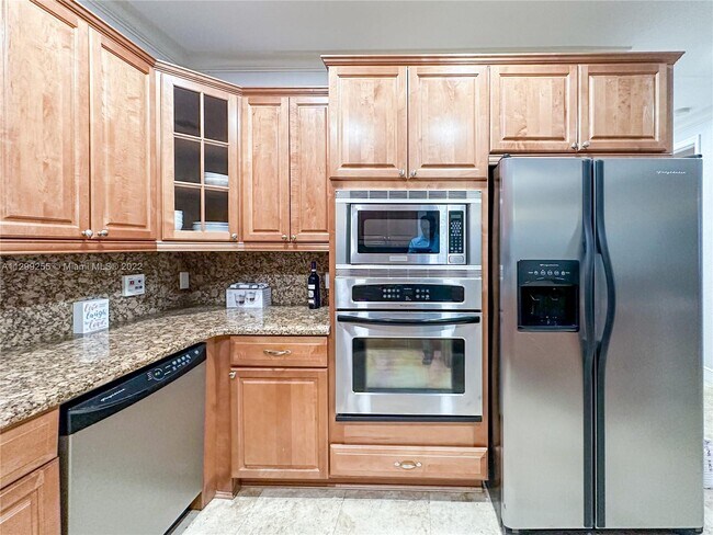 Foto del edificio - 839 SW 11th St