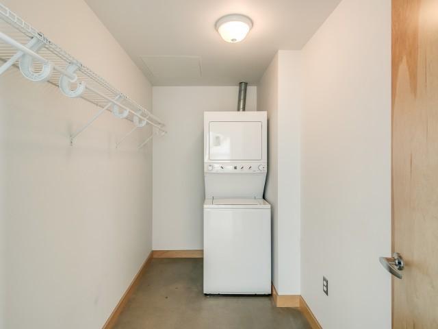 Building Photo - 1 bedroom in Dallas TX 75208