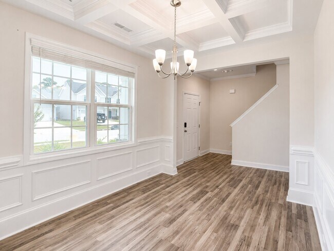 Foto del edificio - 2120 Lunsford Dr