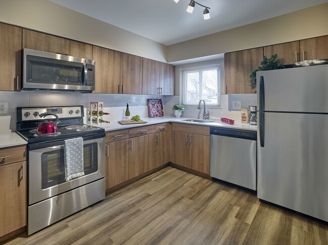 Willowyck Apartments Spacious Kitchen - Willowyck