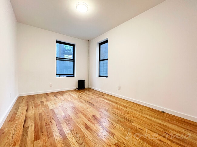 Building Photo - 46 Wadsworth Terrace