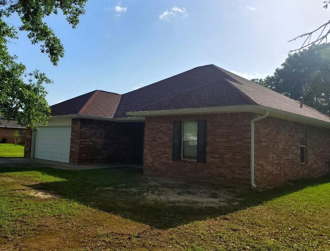 Building Photo - 183 Melody Ln