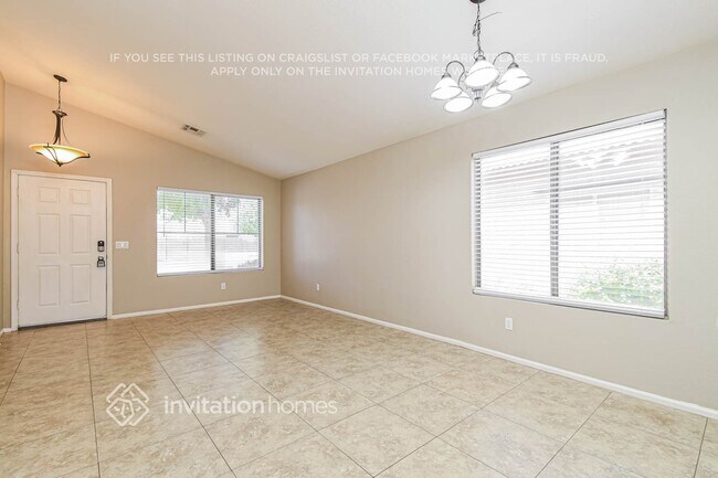 Foto del edificio - 40071 N Cassara Dr