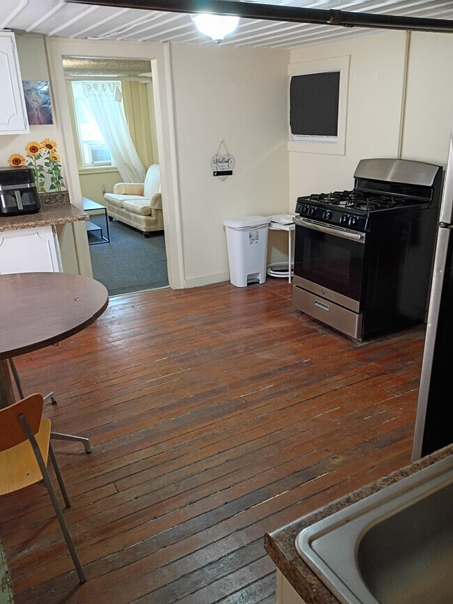 Foto del edificio - 65 13th St