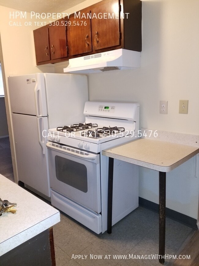 Building Photo - 841 Silver Meadows Blvd