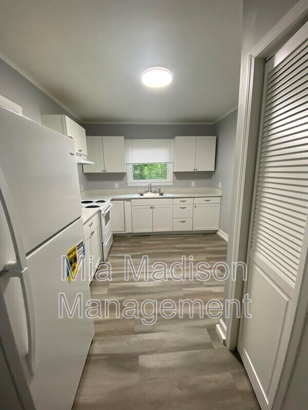 Foto del edificio - 1226 E 38th St