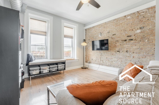 Foto del edificio - 731 W Ohio St