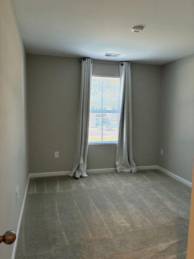 Building Photo - 132 Villa Grande St