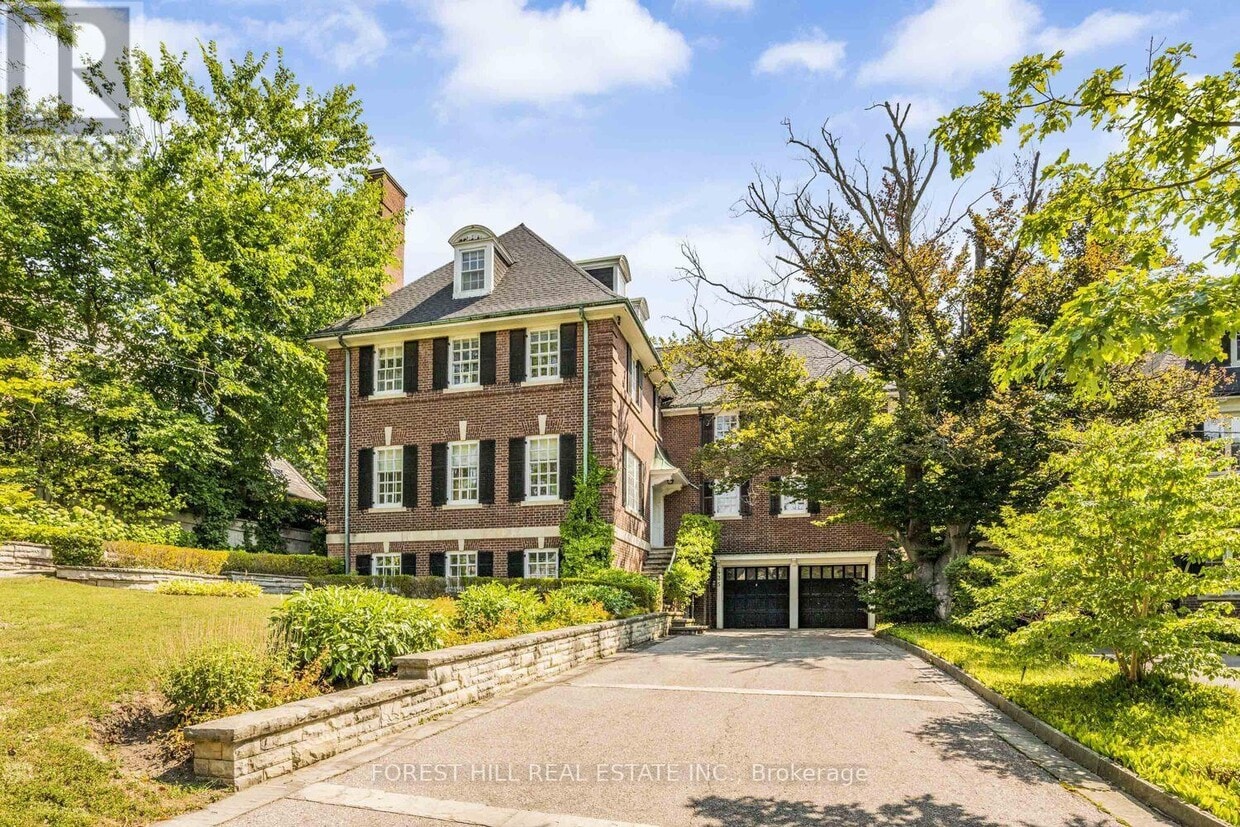 Primary Photo - 435 Russell Hill Rd