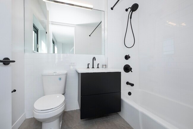 BATHROOM - 142 Stanton St