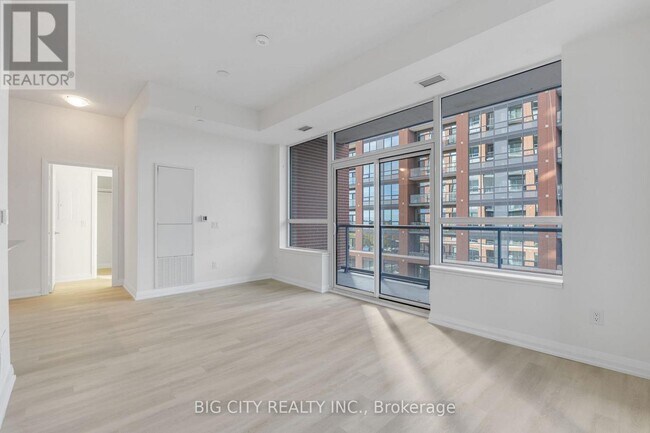 Building Photo - 3270 Sheppard Ave E