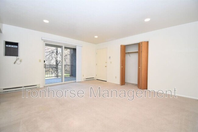 Foto del edificio - 813 W Villard St