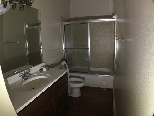 Foto del edificio - 2703 San Diego