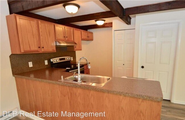 Building Photo - 2 br, 1.5 bath House - 6408 Chucks Rd