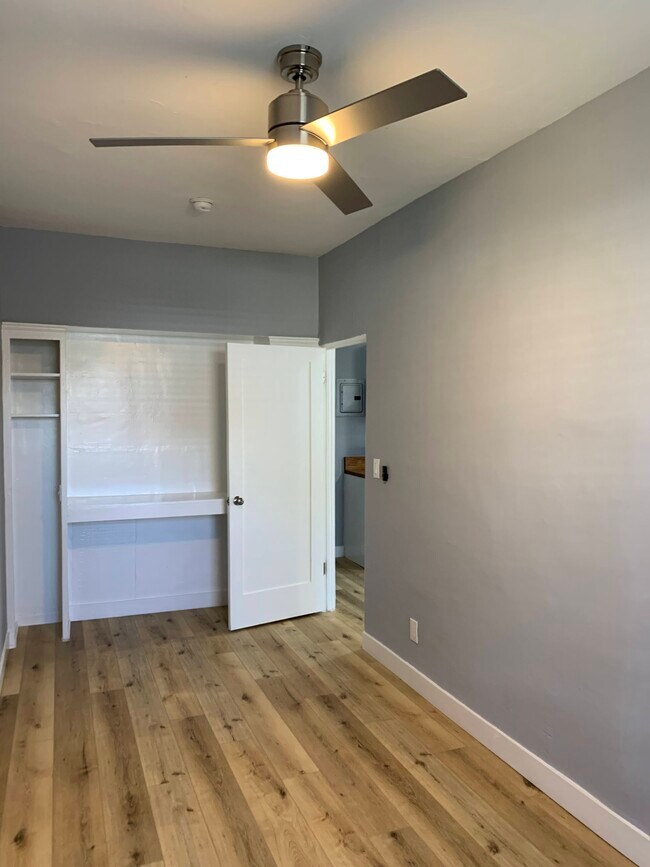 Building Photo - 1641 Crenshaw Blvd