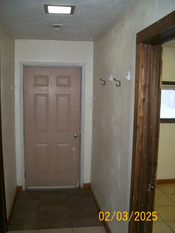 Building Photo - 528 N M St