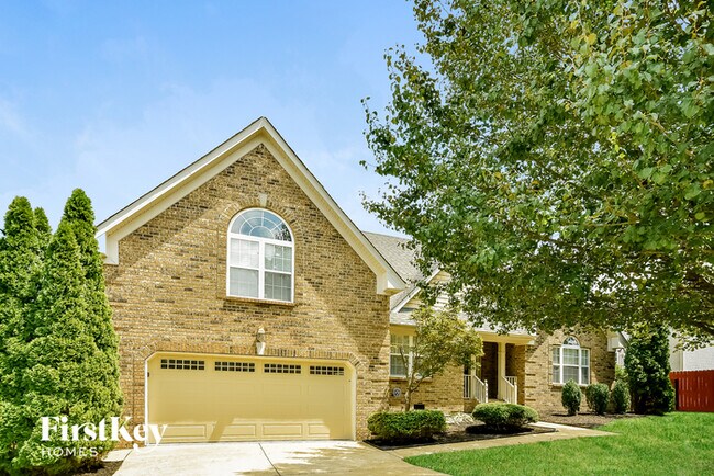 Foto del edificio - 554 Summit Way
