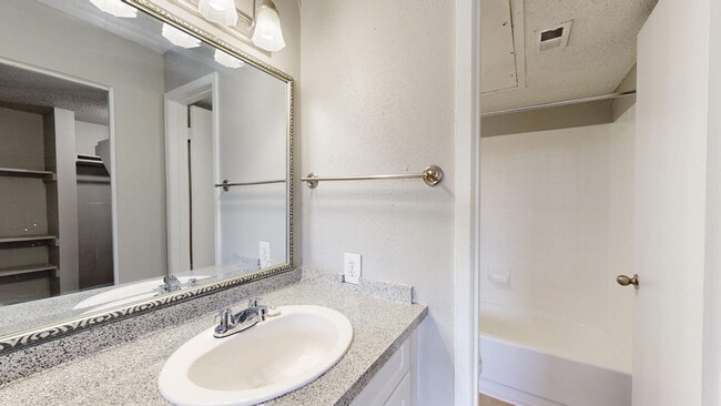 Interior Photo - Addison Apartments at the Park