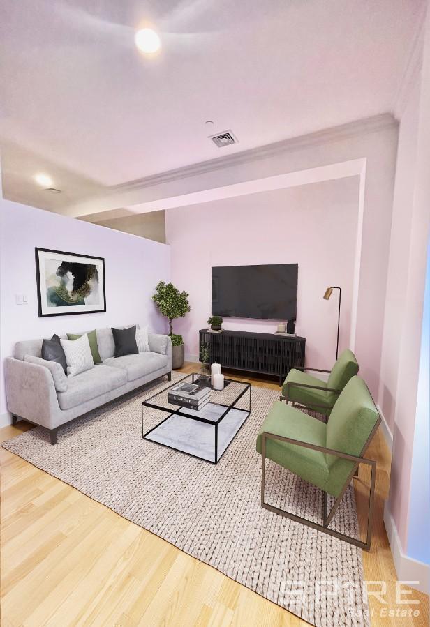 Building Photo - 2 bedroom in New York NY 10007