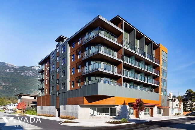 Photo du bâtiment - The Lauren 2 Bed Loft For Rent 604-38013 T...