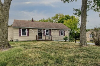Building Photo - 429 NE 87th St
