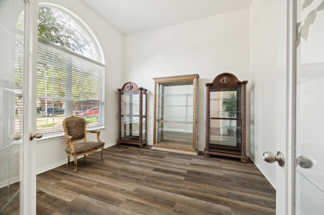 Foto del edificio - 13013 Fair Breeze Ln