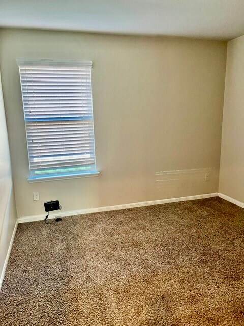 Building Photo - 29223 Dunns Creek Ct