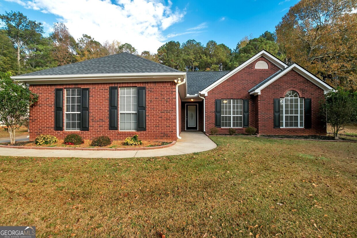 70 Riverside Ct, Sharpsburg, GA 30277 House Rental in Sharpsburg, GA