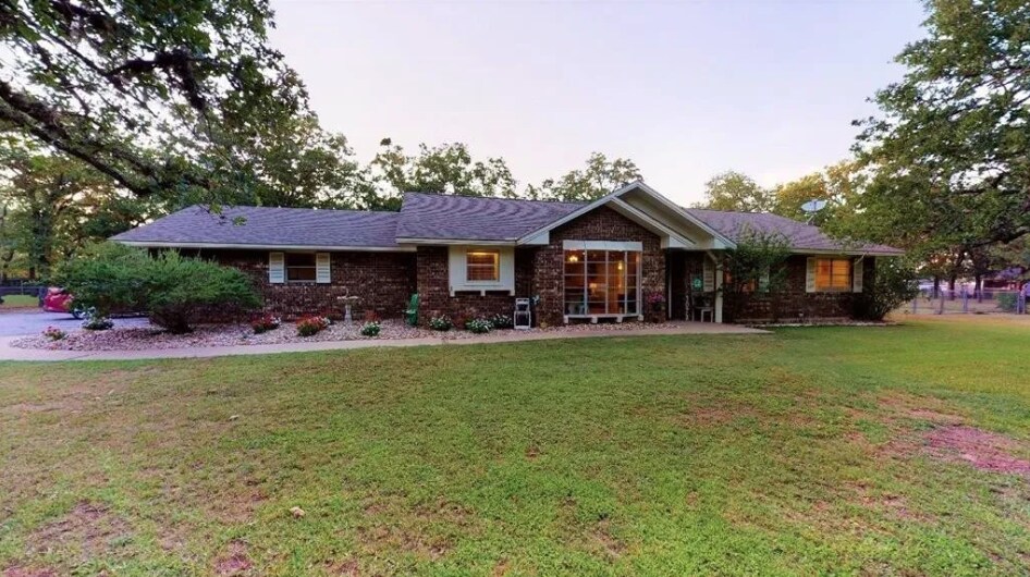 Primary Photo - 1073 Co Rd 228