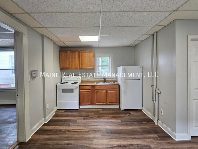 Foto del edificio - 139 Oak St