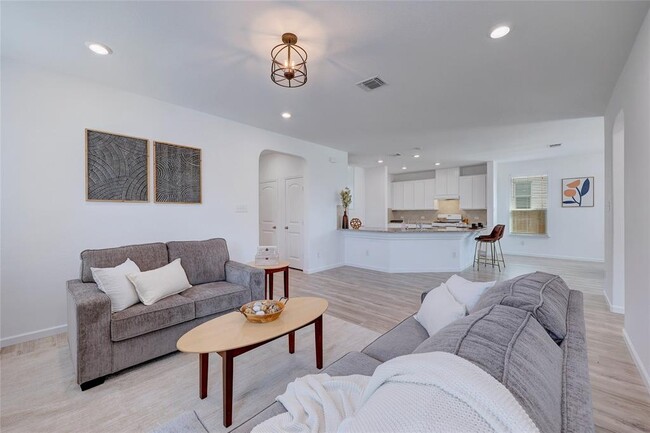 Foto del edificio - 468 Sheepshank Dr