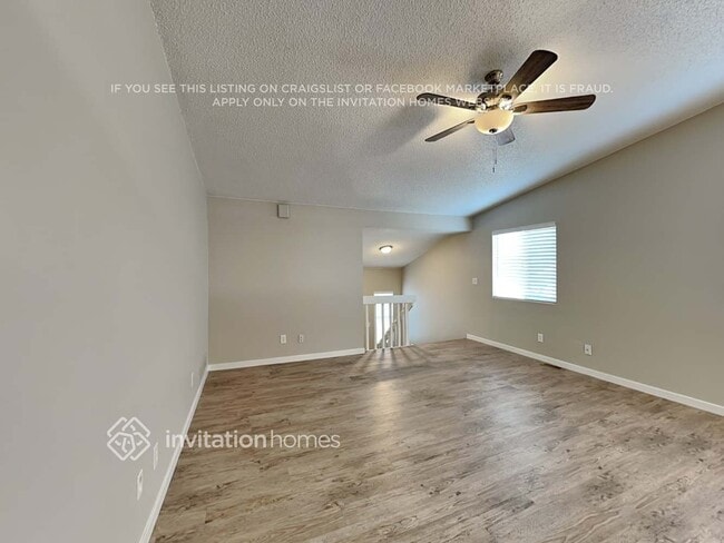 Foto del edificio - 4445 Witches Hollow Ln