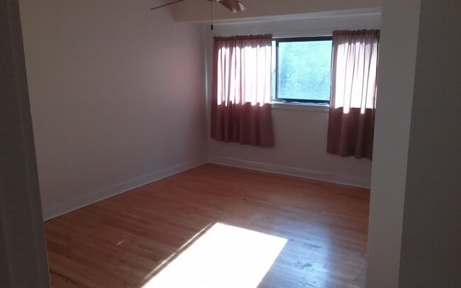 Building Photo - 9212 Groundhog Dr