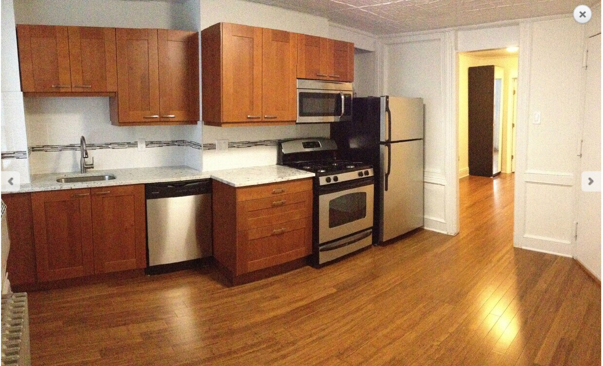 Primary Photo - 502 2nd St