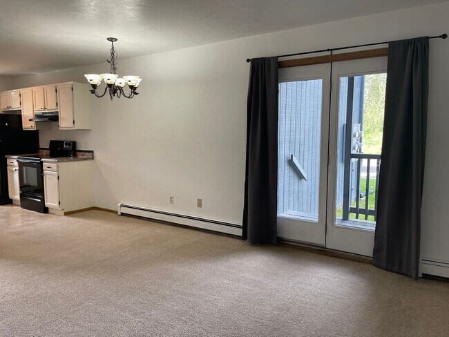 Foto del edificio - 2 bedroom condo w/washer & dryer