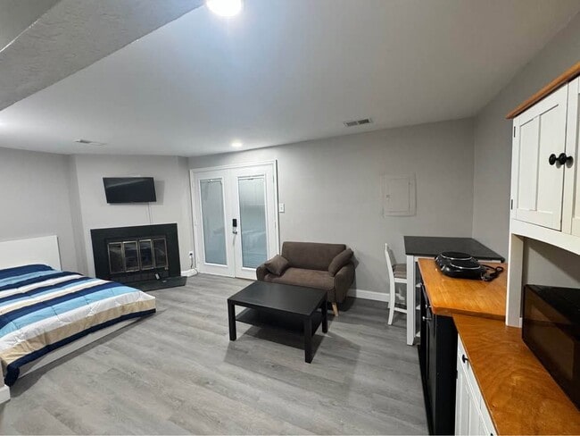 Building Photo - 1788 Tilletson Pl