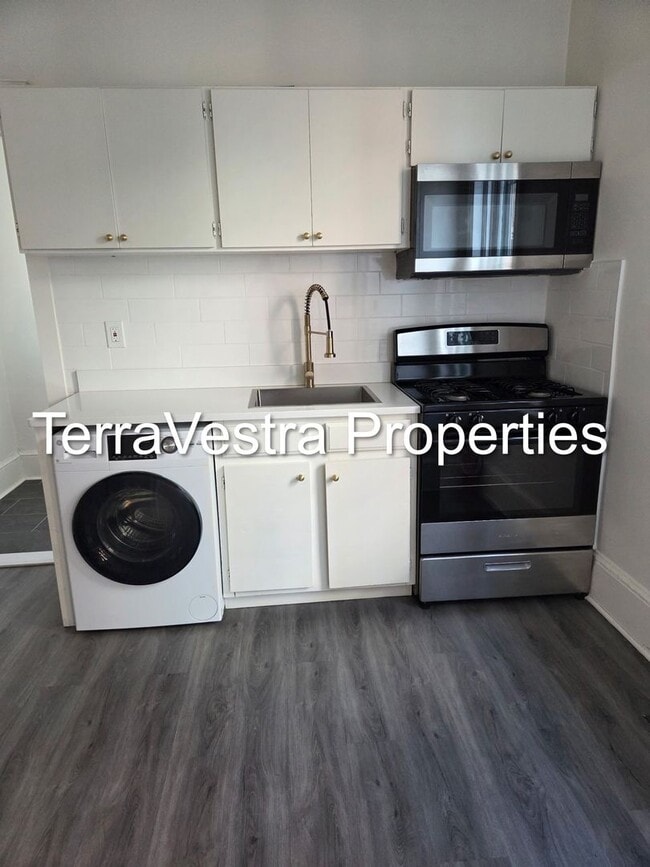 Foto del edificio - 28 W Madison Ave