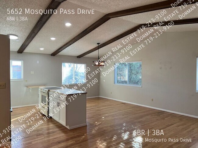 Building Photo - 5652 Mosquito Pass Dr