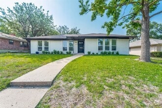 Building Photo - 13420 Purple Sage Rd