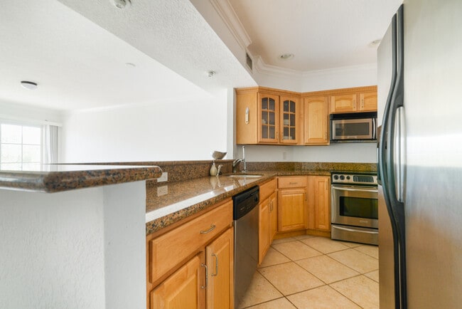 Building Photo - 1515 E Broward Blvd