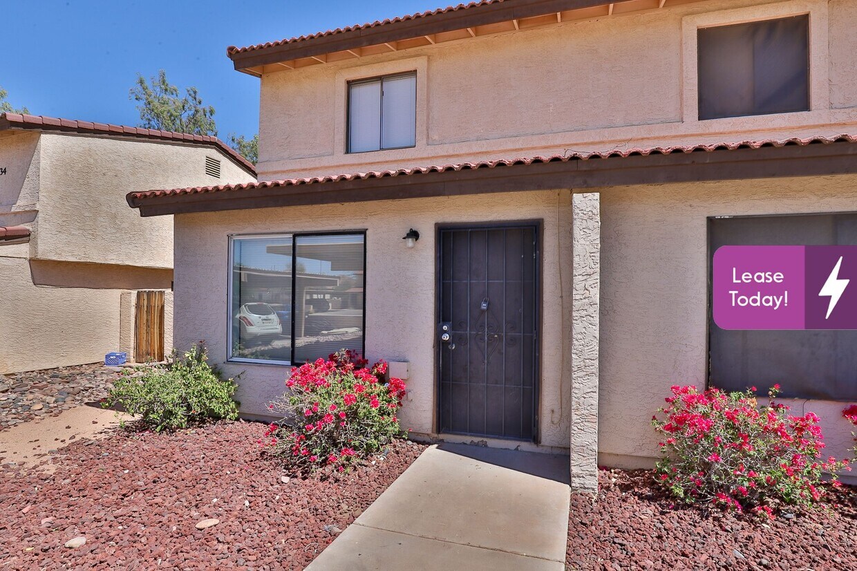 6144 E Glencove St Unit 1, Mesa, AZ 85205 Condo for Rent in Mesa, AZ