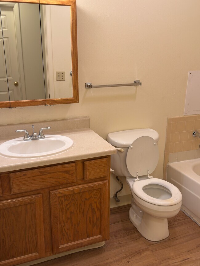 Foto del edificio - 5977 Marius Dr