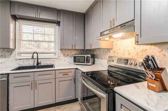 Foto del edificio - 145 Mountain View Cir