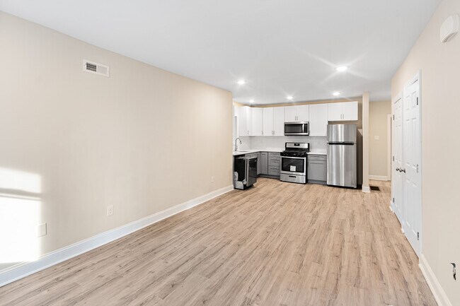 Unit 1 - 4233 Otter St