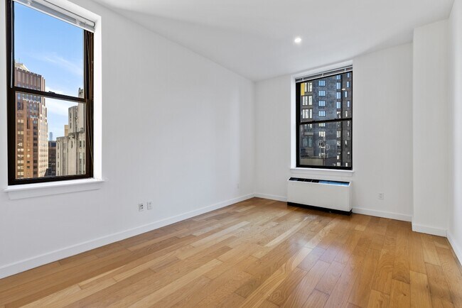 Building Photo - 43 Exchange Pl