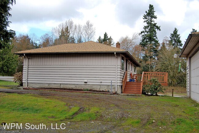 Foto del edificio - 3 br, 2 bath House - 32662 Military Rd S