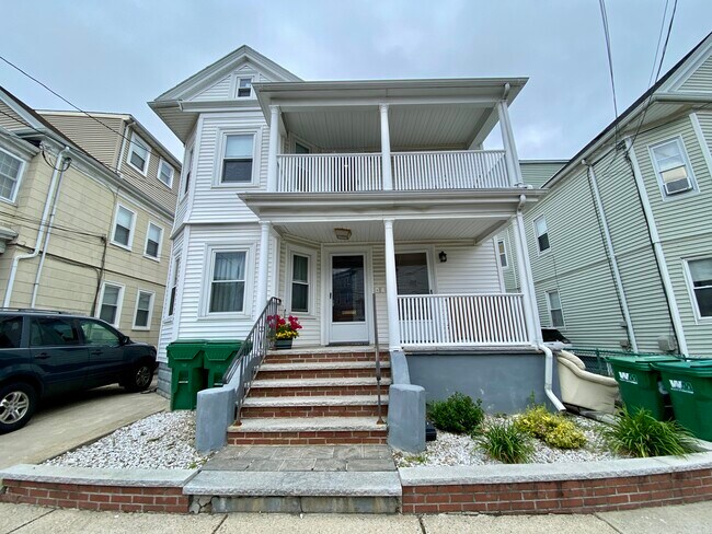 Building Photo - 85 Albion St